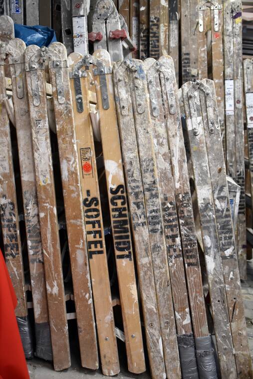 Stangen und Latten im Lager
